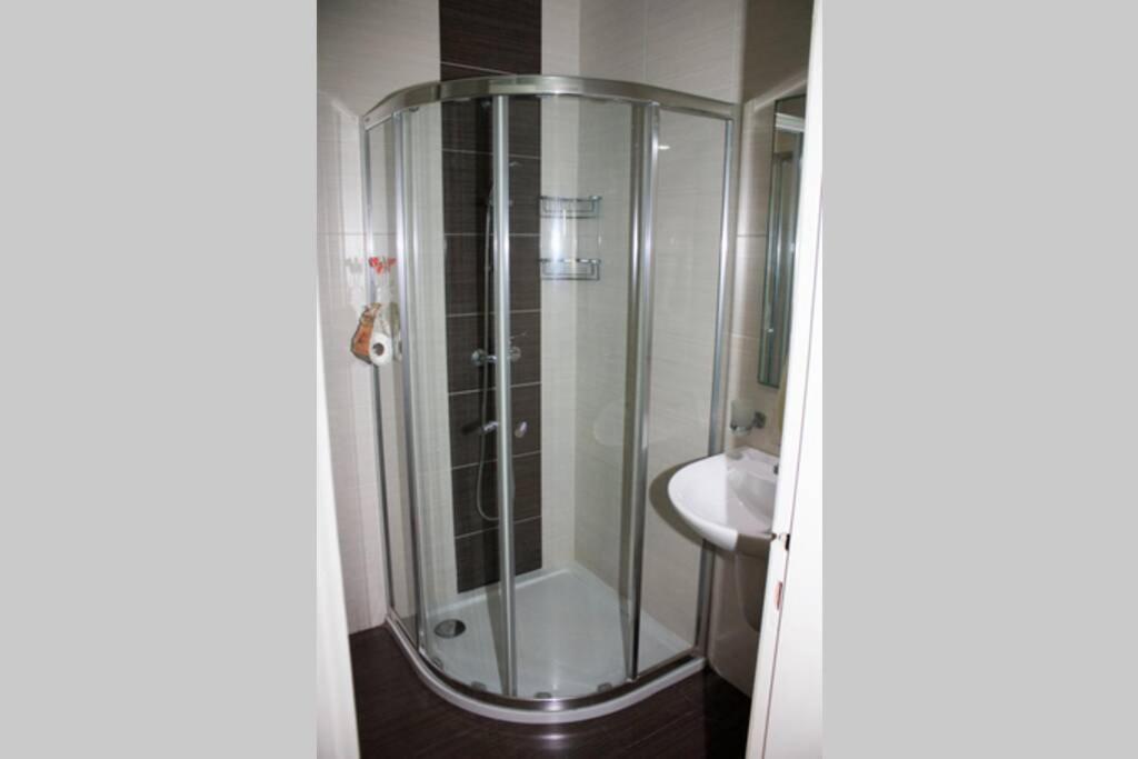Fiesta Apartment Seaview Мелліха Екстер'єр фото