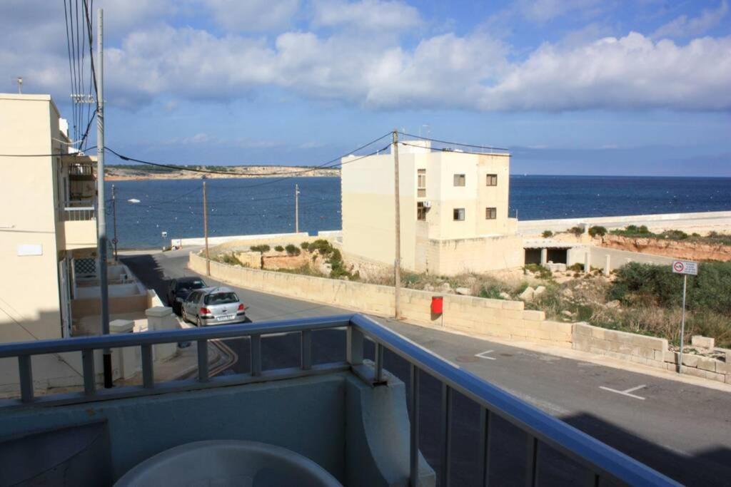 Fiesta Apartment Seaview Мелліха Екстер'єр фото