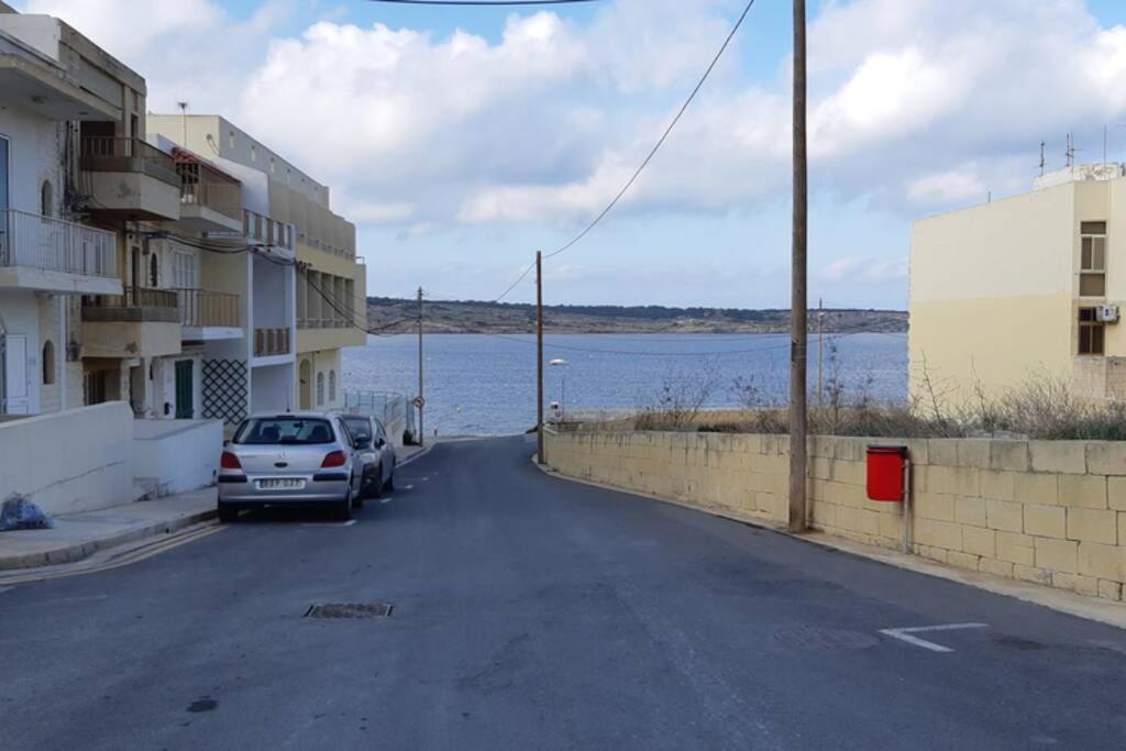 Fiesta Apartment Seaview Мелліха Екстер'єр фото